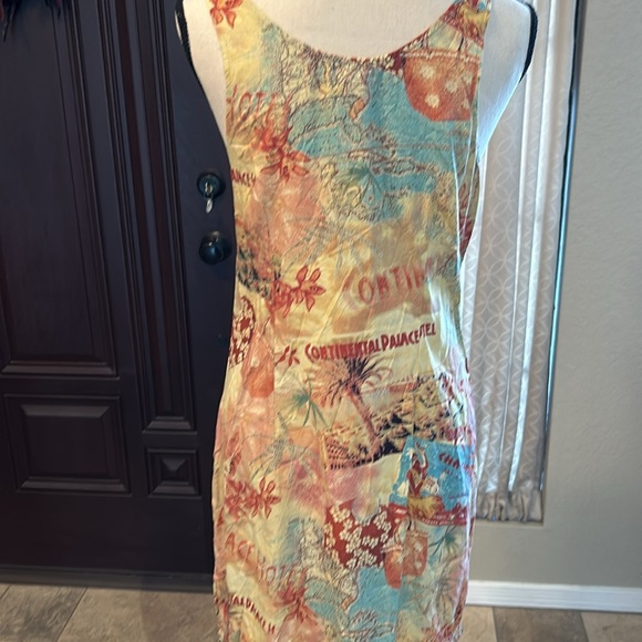 Weekend Traffic Rayon Vacation Dress - Picture 4 of 8